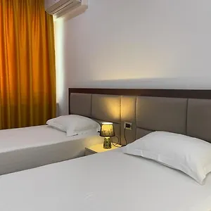3b-suites.albaniahotels.org/